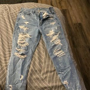 American eagle mom jeans